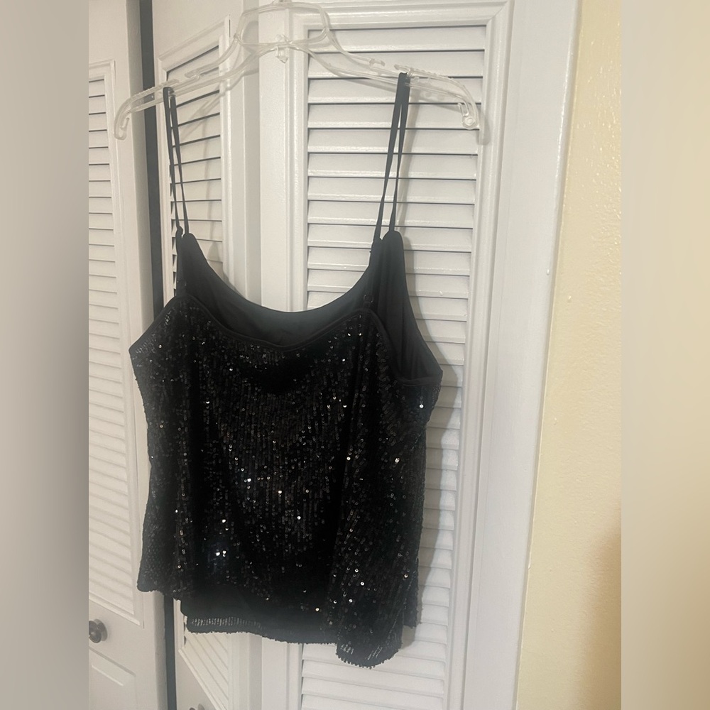 Black🖤 Sequin Camy